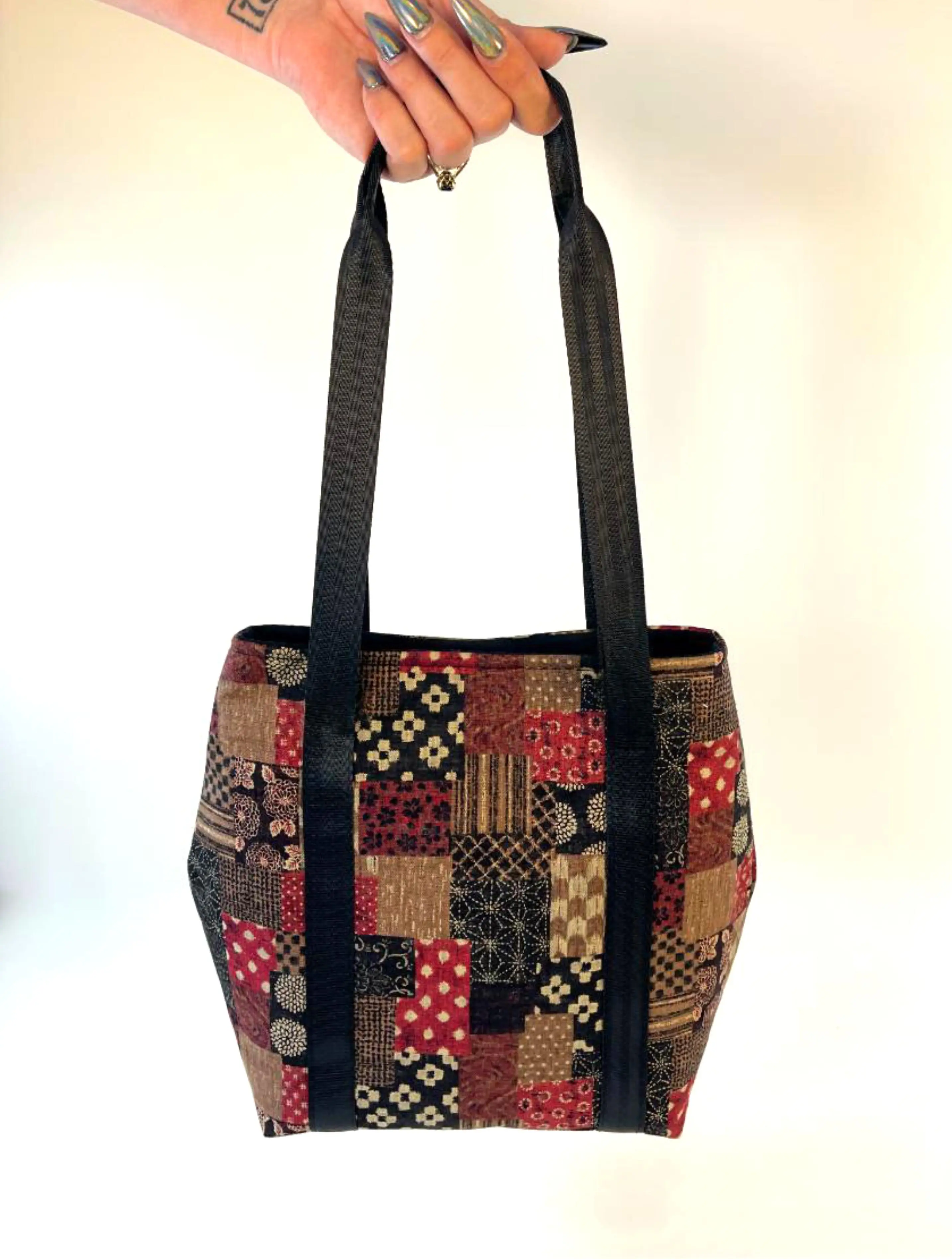 Dainty Doomsday Tote